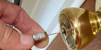 Gold Locksmith Store Portland, OR 503-610-9267 Gold Locksmith Store Portland, OR 503-610-9267 - rekeying-locks